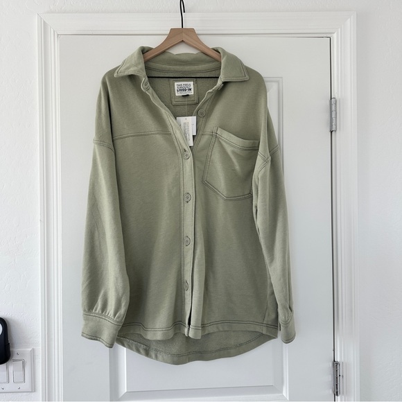 American Eagle Outfitters Tops - NWT American Eagle Oversized Lived In Button Up Shirt Jacket